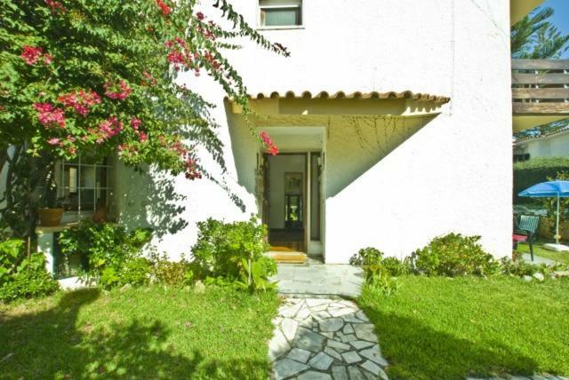 Traditional Villa In S Pedro , Estoril Alapraia Bagian luar foto
